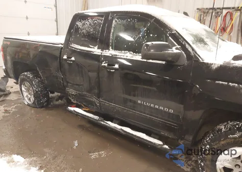 2017 Chevrolet Silverado 1500 1Lt z USA, uszkodzony, nr VIN 1GCVKREC5HZ311759